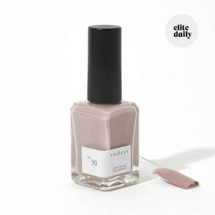 Non-toxic nail polish in slate